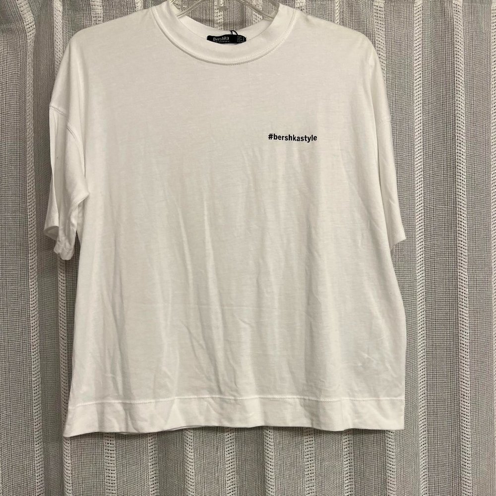 New Bershka White T-Shirt